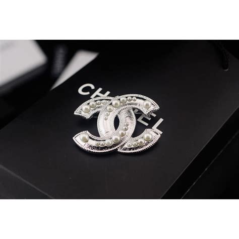 bross chanel|Chanel brooches online.